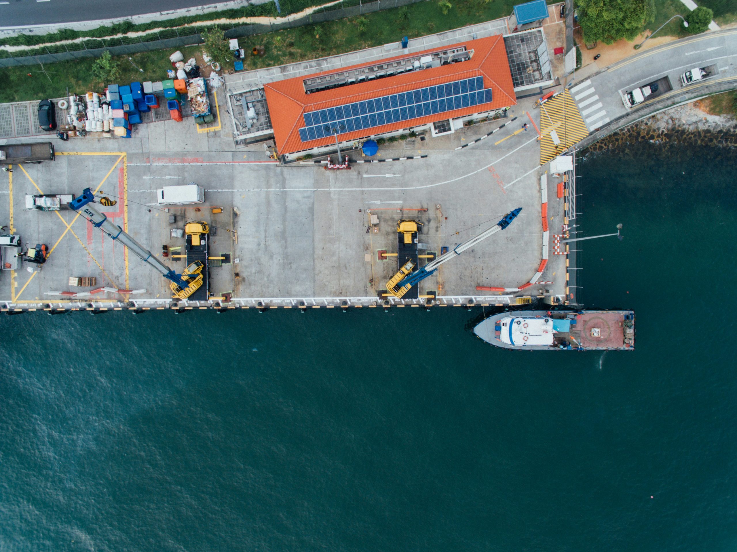Evaluate your right hull cleaning solution by asking the vendor these 17 questions